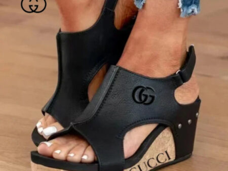 Gucci – New trendy sandals